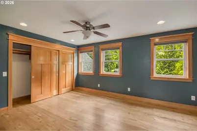 48025 E Historic Columbia Ri Hwy, Corbett, OR 97019 - Photo 29