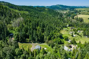 781 Lone Rock Rd, Glide, OR 97443 - Photo 29