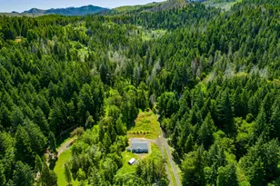 781 Lone Rock Rd, Glide, OR 97443 - Photo 31