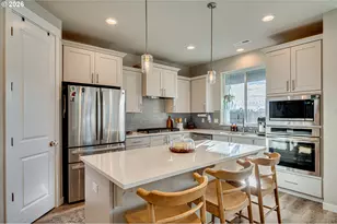 8727 S 3rd St, Ridgefield, WA 98642 - Photo 3