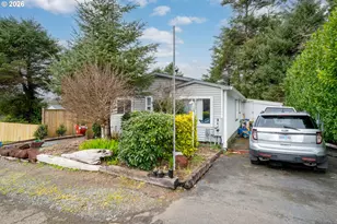 1040 NE 12th Ave, Rockaway Beach, OR 97136 - Photo 1