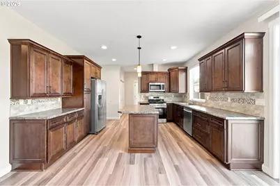 5810 NE 45th St, Vancouver, WA 98661 - Photo 9