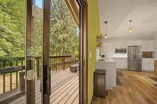 70165 E Barlow Trail Rd, Rhododendron, OR 97049 - Photo 9