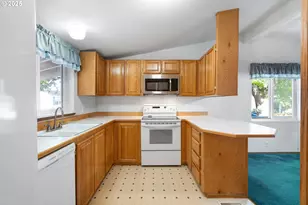 5050 Columbus St, Albany, OR 97322 - Photo 7