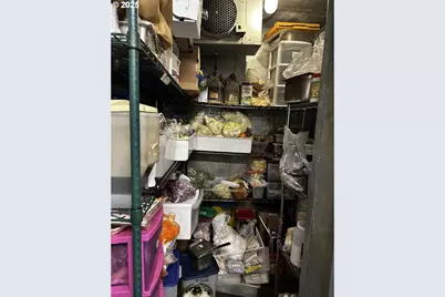 4310 SE Woodstock Blvd, Portland, OR 97206 - Photo 21