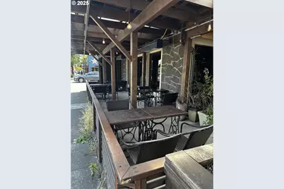 4310 SE Woodstock Blvd, Portland, OR 97206 - Photo 7