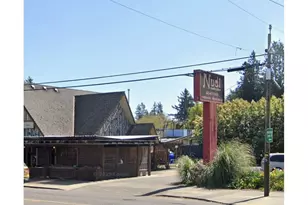 4310 SE Woodstock Blvd, Portland, OR 97206 - Photo 1