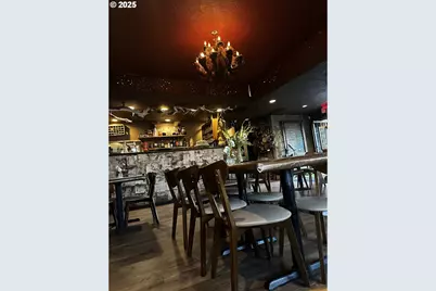 4310 SE Woodstock Blvd, Portland, OR 97206 - Photo 3