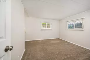 1475 Green Acres Rd, Eugene, OR 97408 - Photo 11