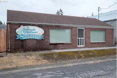 55 Q St, Cottage Grove, OR 97424 - Photo 9