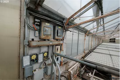 55 Q St, Cottage Grove, OR 97424 - Photo 21