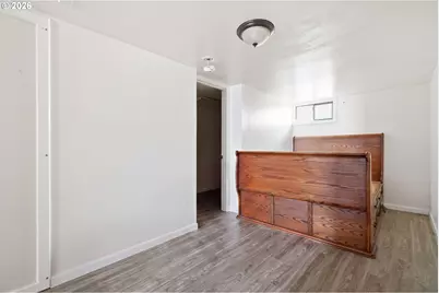 945 N Juniper St, Canby, OR 97013 - Photo 17