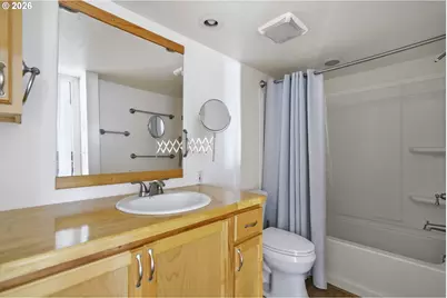 945 N Juniper St, Canby, OR 97013 - Photo 19