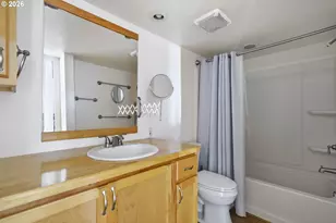 945 N Juniper St, Canby, OR 97013 - Photo 19