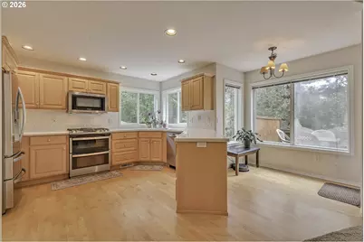 3114 SW Wilbard St, Portland, OR 97219 - Photo 11