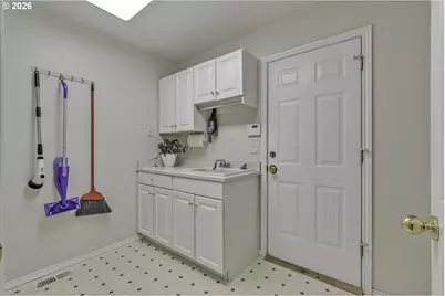 3114 SW Wilbard St, Portland, OR 97219 - Photo 17