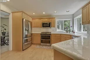 3114 SW Wilbard St, Portland, OR 97219 - Photo 9