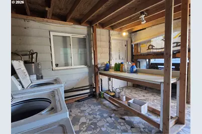 264 6th St, Port Orford, OR 97465 - Photo 9