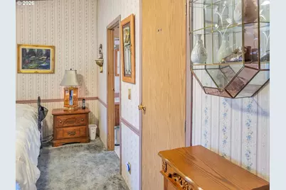 177 W Angela Ct, Roseburg, OR 97471 - Photo 23