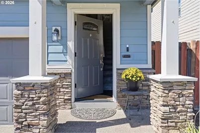 828 NW 1st Ave, Canby, OR 97013 - Photo 3