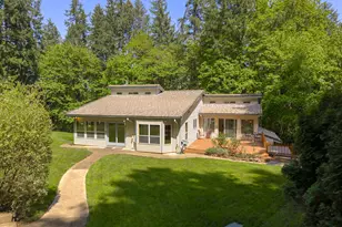 27701 SW Strawberry Hill Dr, Hillsboro, OR 97123 - Photo 3