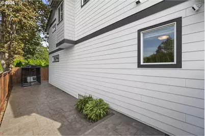 161 NW Forest St, Hillsboro, OR 97124 - Photo 43