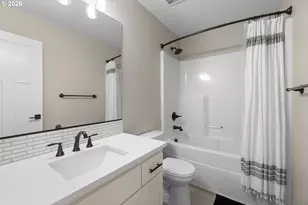 161 NW Forest St, Hillsboro, OR 97124 - Photo 33