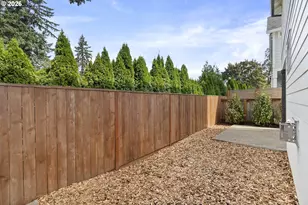 161 NW Forest St, Hillsboro, OR 97124 - Photo 41