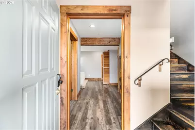 4416 SW Chesapeak Ave, Portland, OR 97239 - Photo 39