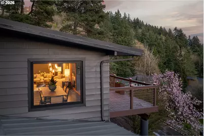 4416 SW Chesapeak Ave, Portland, OR 97239 - Photo 5