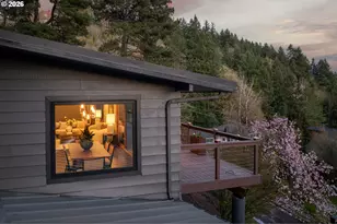 4416 SW Chesapeak Ave, Portland, OR 97239 - Photo 5