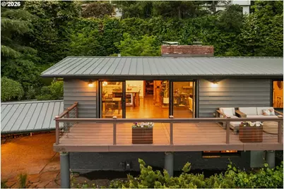 4416 SW Chesapeak Ave, Portland, OR 97239 - Photo 1