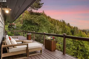 4416 SW Chesapeak Ave, Portland, OR 97239 - Photo 9