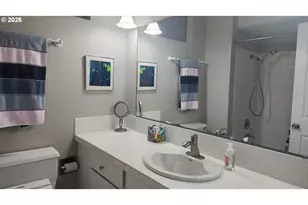 7520 SW Belmont Dr, Beaverton, OR 97008 - Photo 13