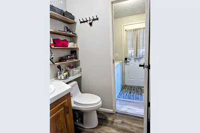 5400 Meeker Dr #76, Kalama, WA 98625 - Photo 13