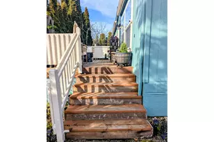 5400 Meeker Dr, Kalama, WA 98625 - Photo 3