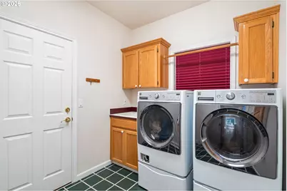 4000 SW 30th Dr, Gresham, OR 97080 - Photo 43