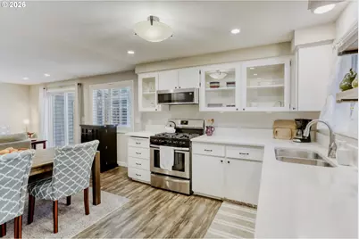 13275 Daiquiri Lake NE Dr, Aurora, OR 97002 - Photo 11