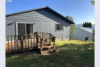 1125 Maple St, Myrtle Point, OR 97458 - Photo 41