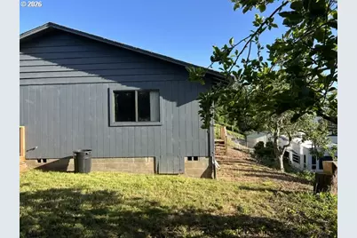 1125 Maple St, Myrtle Point, OR 97458 - Photo 35