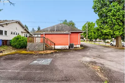 323 W Powell Blvd, Gresham, OR 97030 - Photo 25