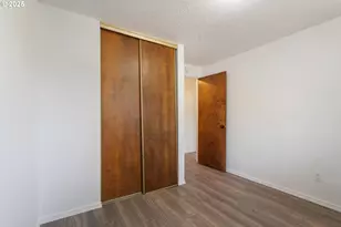 6025 SW Cherryhill Dr, Beaverton, OR 97008 - Photo 23