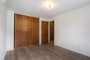 6025 SW Cherryhill Dr, Beaverton, OR 97008 - Photo 21