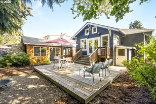 641 NE Holland St, Portland, OR 97211 - Photo 43