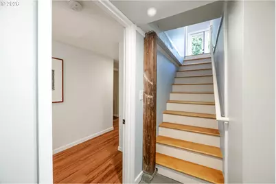 641 NE Holland St, Portland, OR 97211 - Photo 31