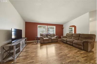 15645 S Tall Timber Ln, Molalla, OR 97038 - Photo 9