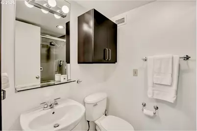 255 SW Harrison St #14D, Portland, OR 97201 - Photo 17