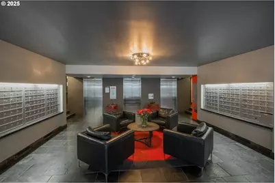 255 SW Harrison St #14D, Portland, OR 97201 - Photo 3