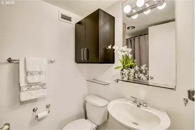 255 SW Harrison St #14D, Portland, OR 97201 - Photo 19