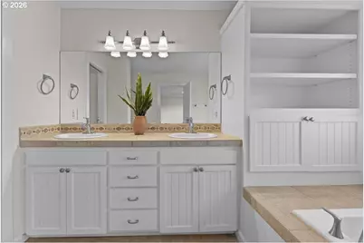 16465 Oaktree Ter, Oregon City, OR 97045 - Photo 17